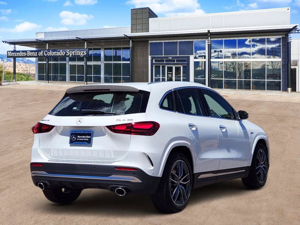 New 2026 Mercedes-Benz GLA 35 AMG 4MATIC image 5