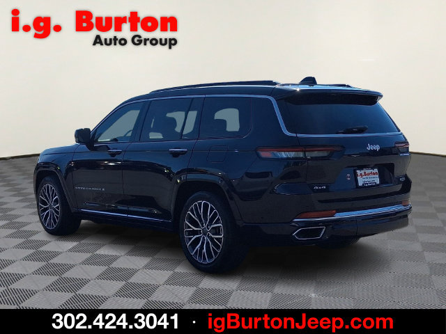 Used 2024 Jeep Grand Cherokee L Summit AWD/4WD image 4