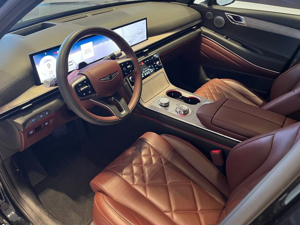 Used 2025 Genesis GV80 3.5T Prestige AWD/4WD image 14