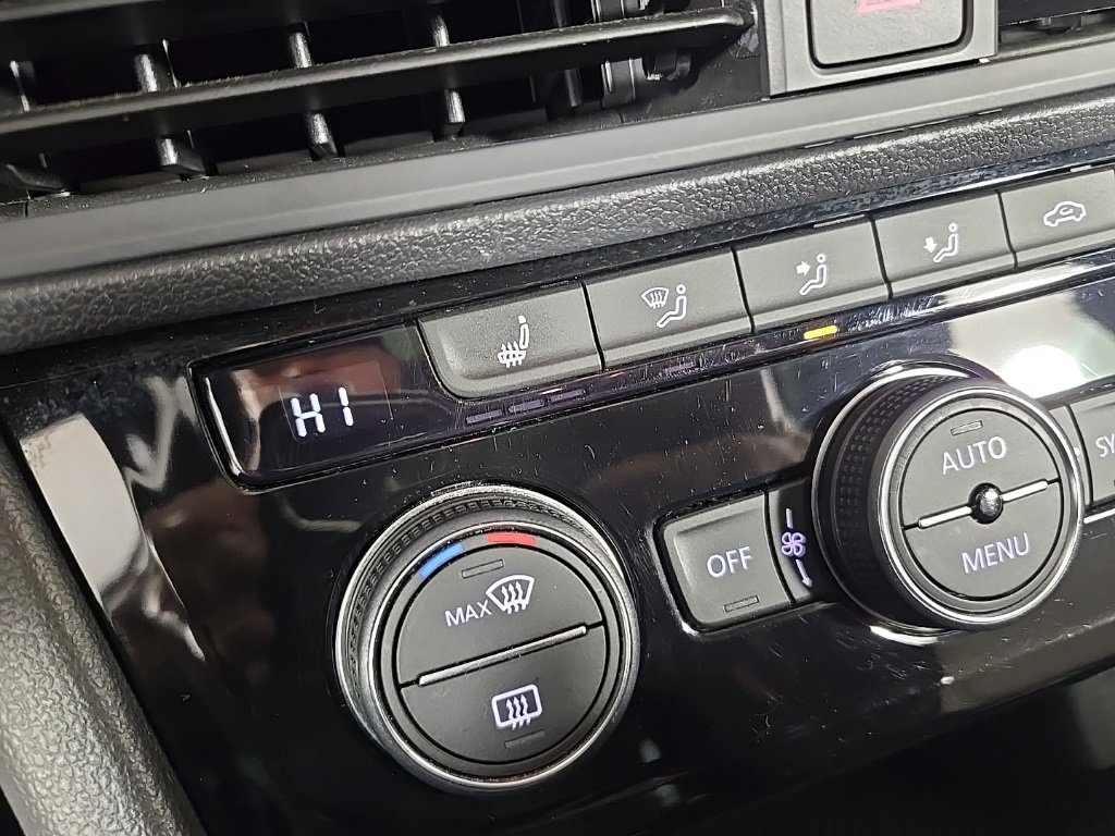 Used 2020 Volkswagen Jetta R-Line image 25