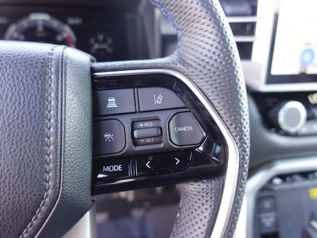 Used 2024 Toyota Tundra Platinum AWD/4WD image 15