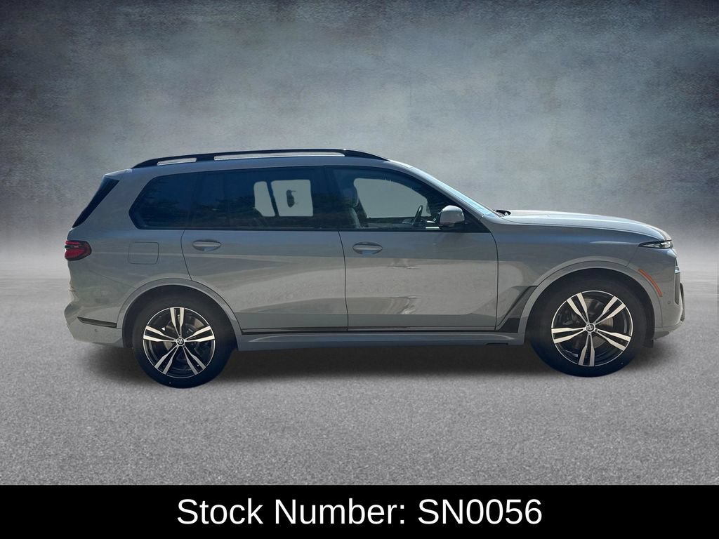 New 2027 BMW X7 xDrive40i w/ M Sport Package AWD/4WD image 6