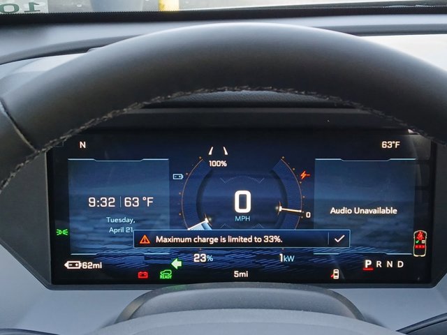New 2027 Chevrolet Bolt RS w/ Technology Package FWD image 8