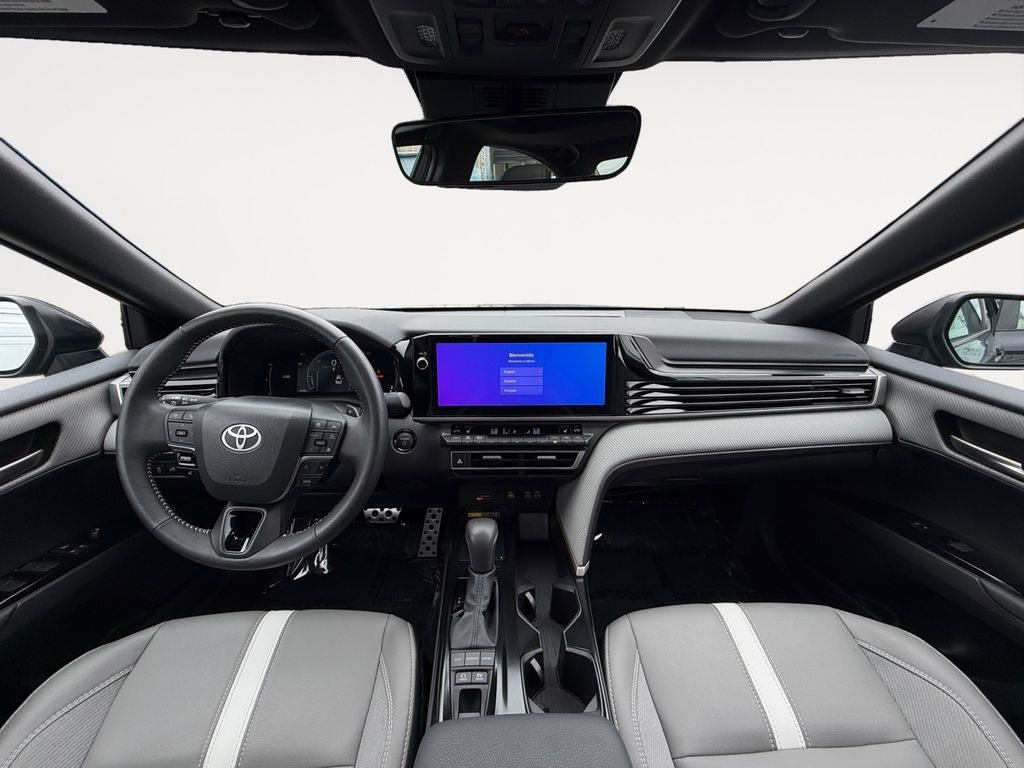 Used 2025 Toyota Camry SE w/ Multimedia Upgrade Package AWD/4WD image 11