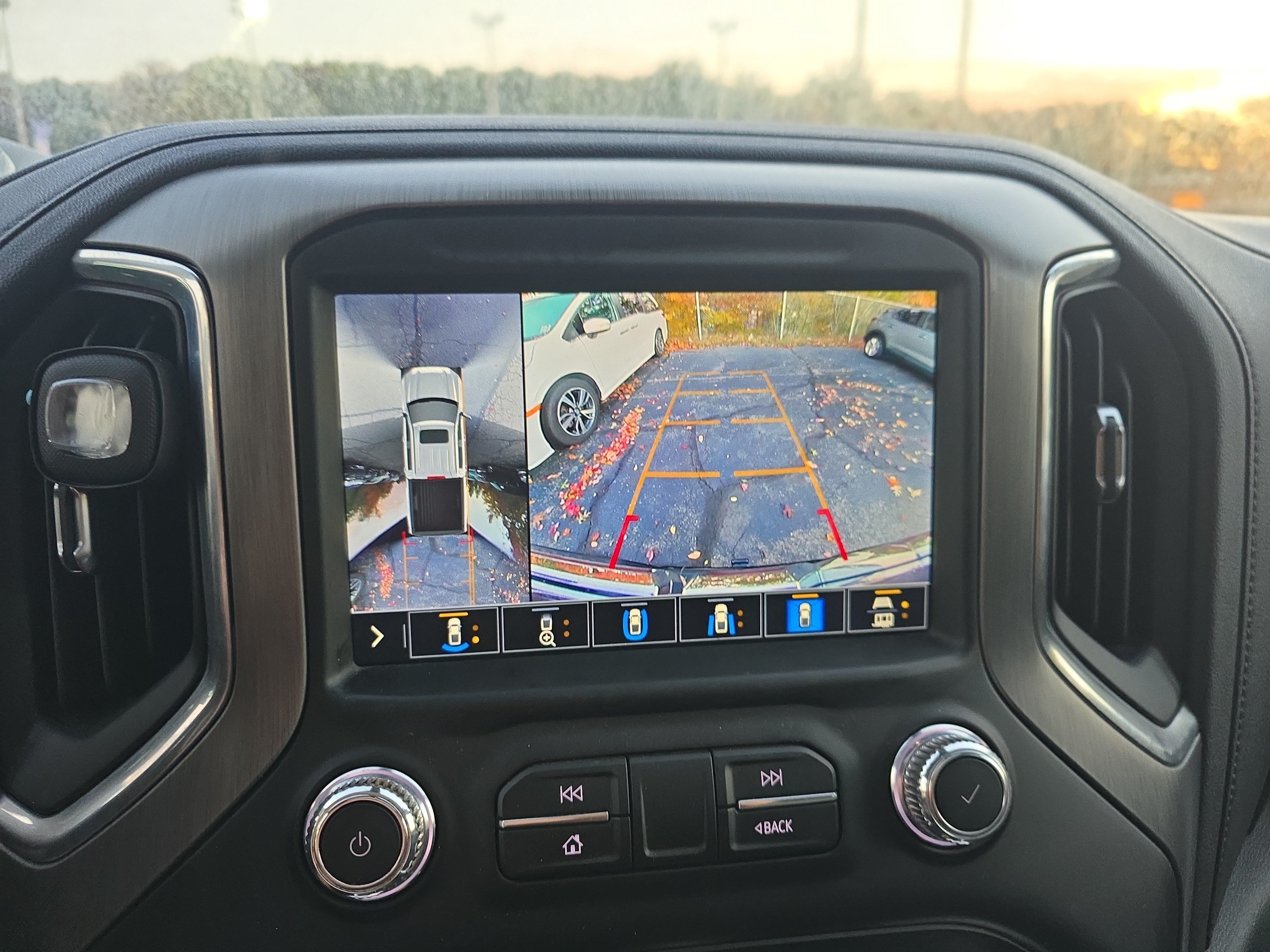Used 2021 GMC Sierra 1500 Denali w/ Denali Ultimate Package AWD/4WD image 32