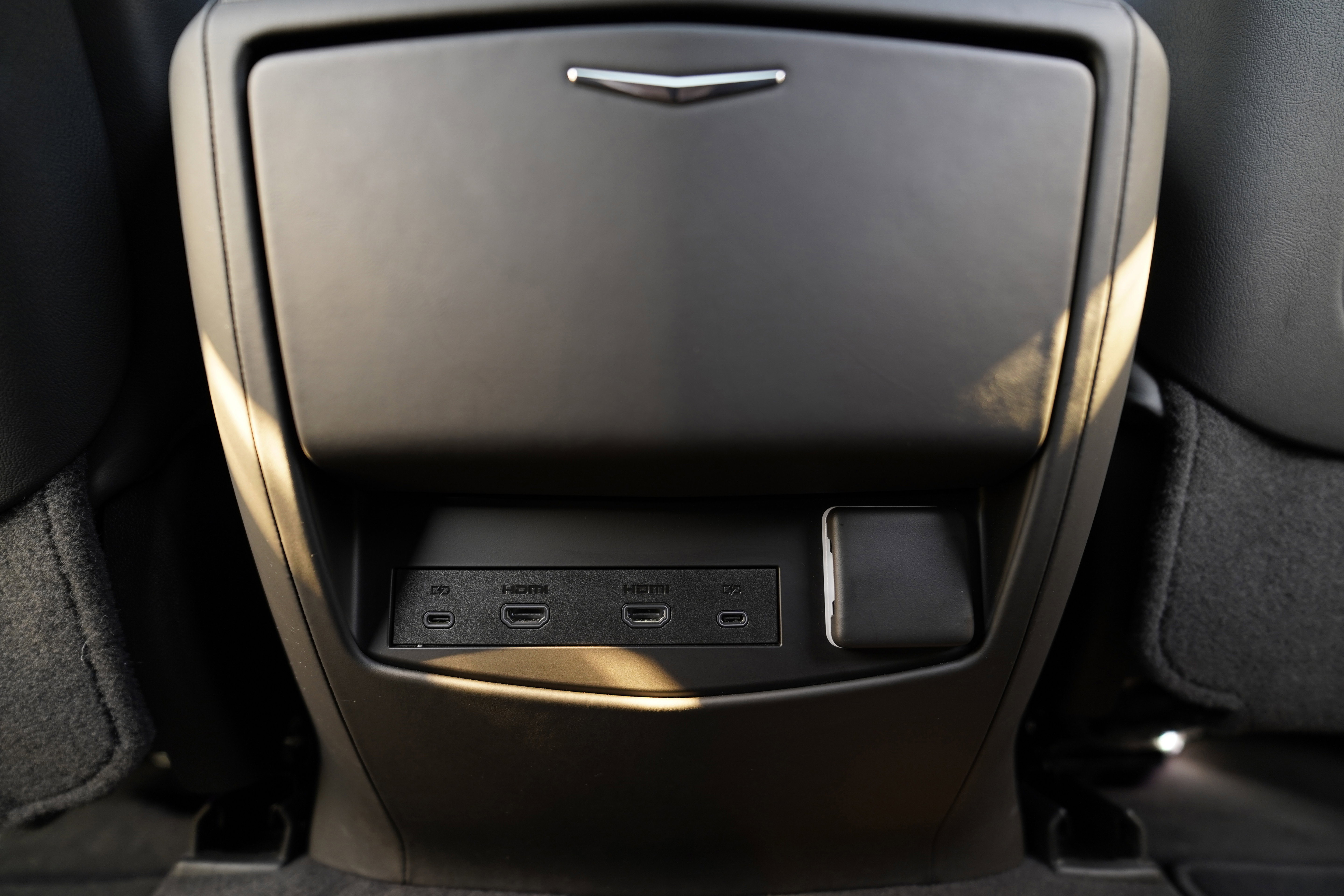 Used 2025 Cadillac Escalade V w/ LPO, Floor Liner Package image 22