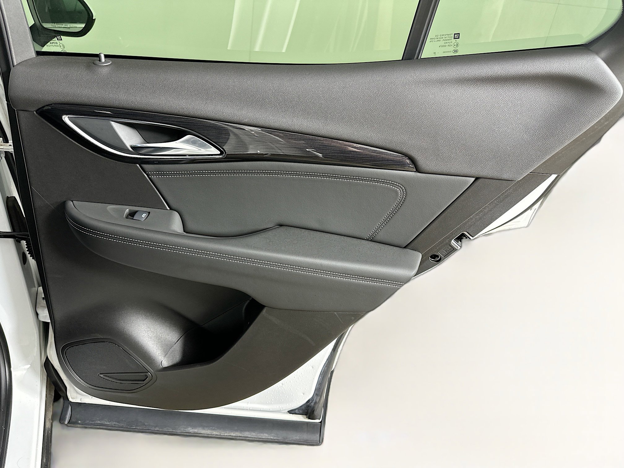 Used 2022 Buick Envision Preferred image 29