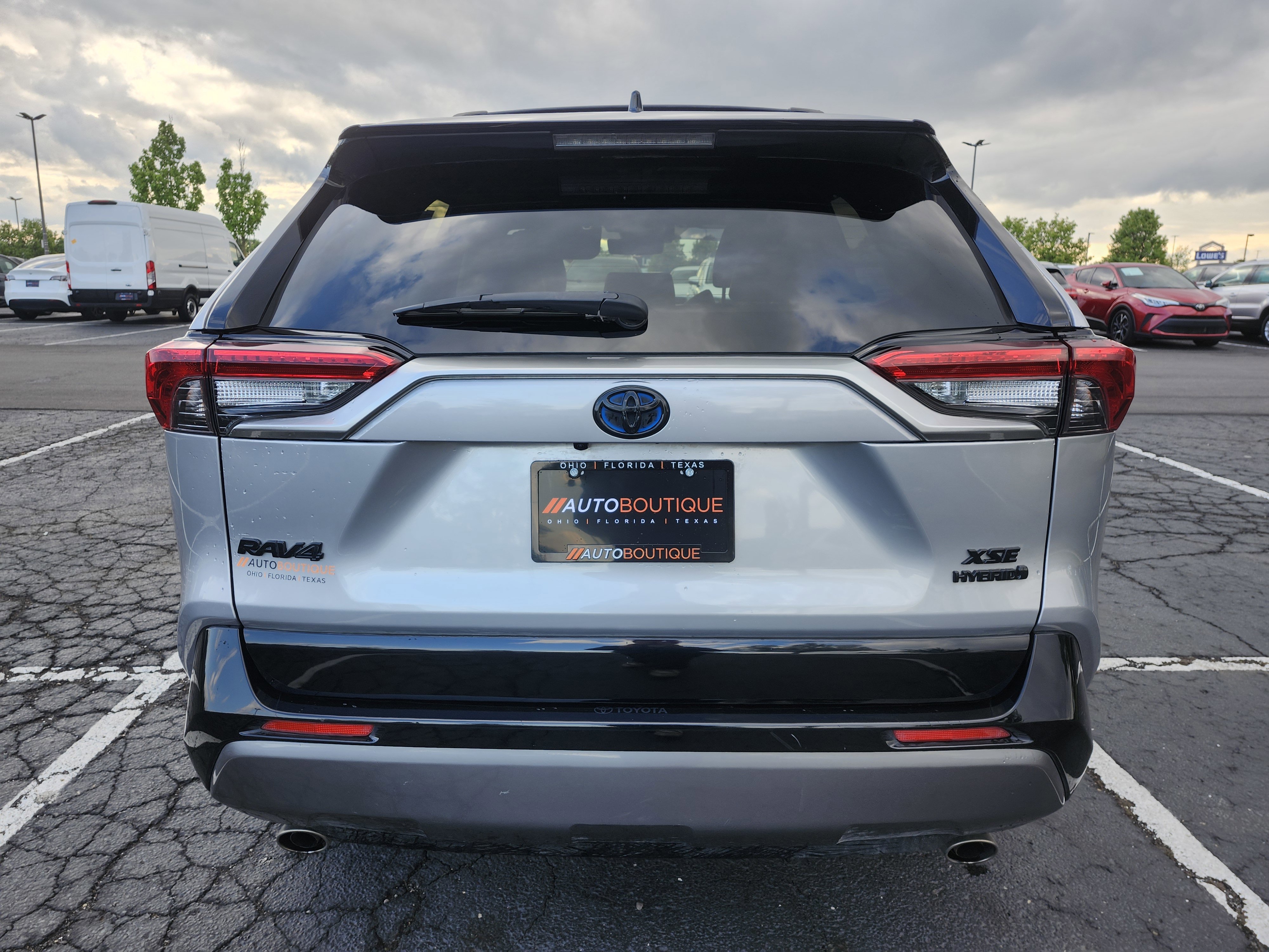 Used 2020 Toyota RAV4 XSE w/ XSE Grade Weather Package AWD/4WD image 20