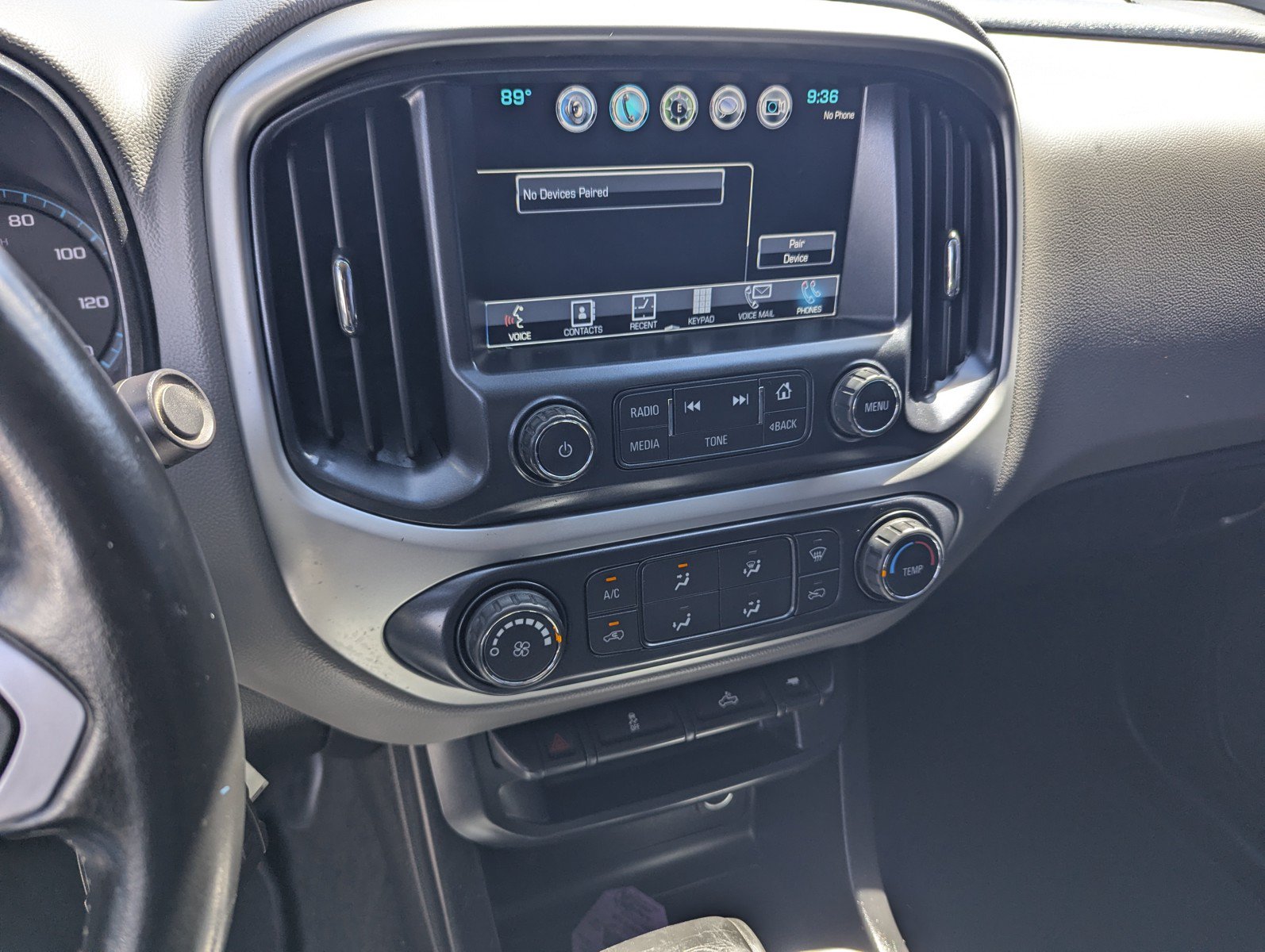 Used 2018 Chevrolet Colorado LT RWD image 13