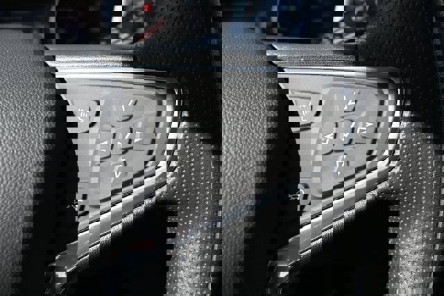 Used 2022 Chevrolet Equinox LS w/ LS Convenience Package image 35