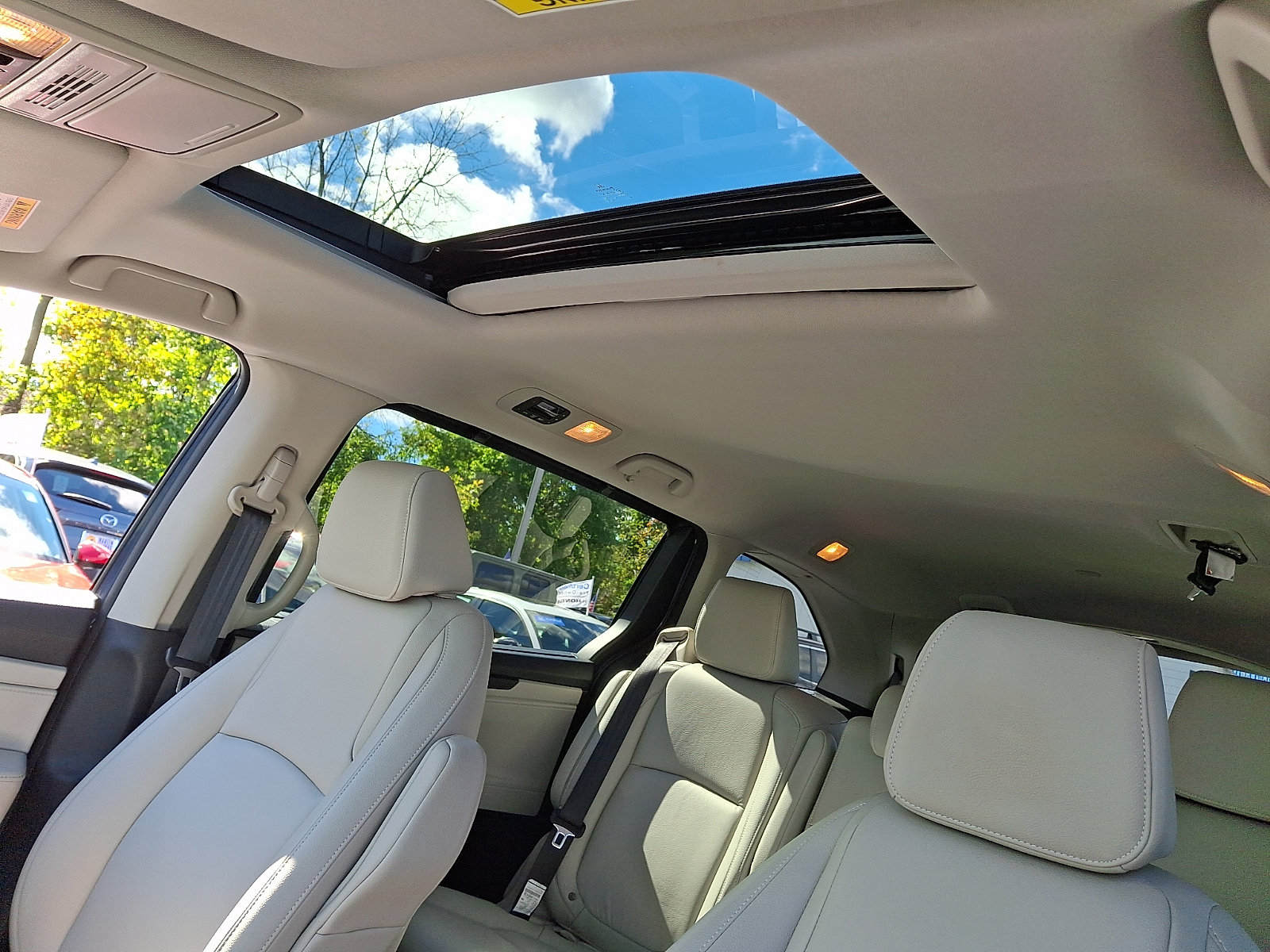 Certified 2026 Honda Odyssey EX-L image 13