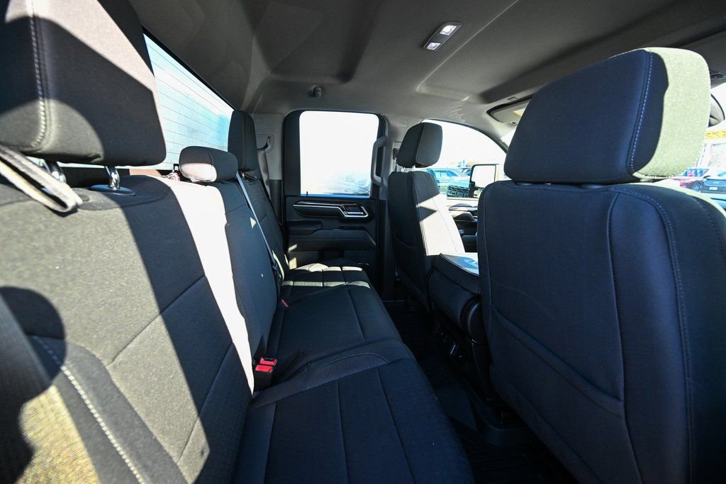 Used 2024 GMC Sierra 2500 SLE image 25