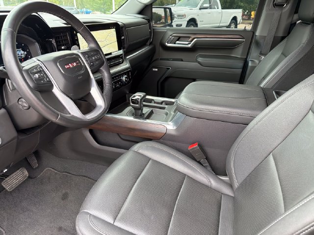 Used 2023 GMC Sierra 1500 SLT w/ SLT Premium Package AWD/4WD image 18