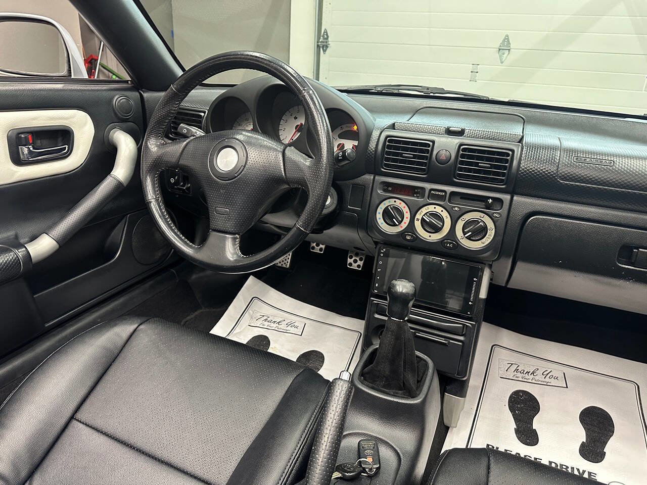 Used 2001 Toyota MR2 RWD image 25