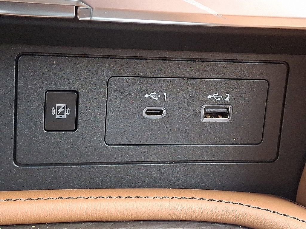 Used 2024 INFINITI QX80 Sensory w/ Cargo Package image 19