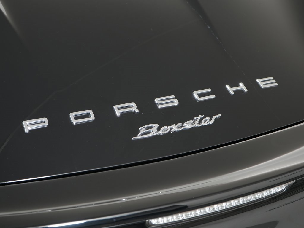 Used 2015 Porsche Boxster image 19