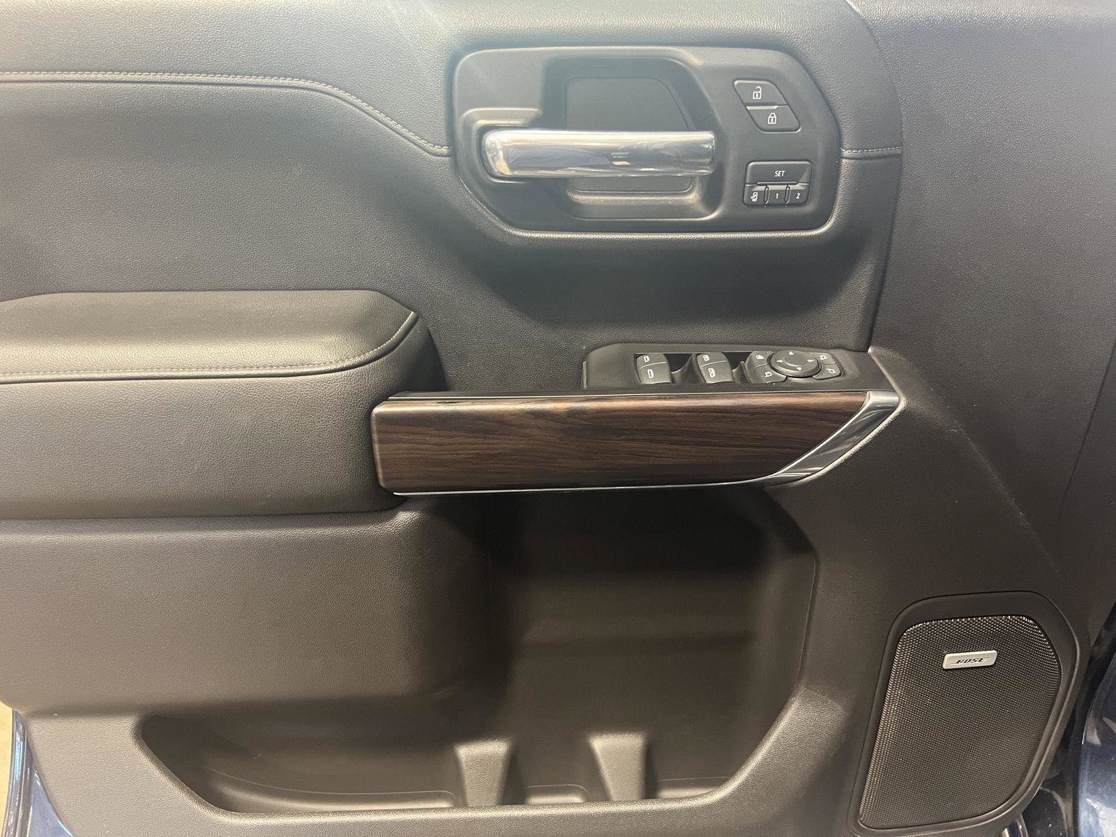 Used 2019 GMC Sierra 1500 SLT image 11