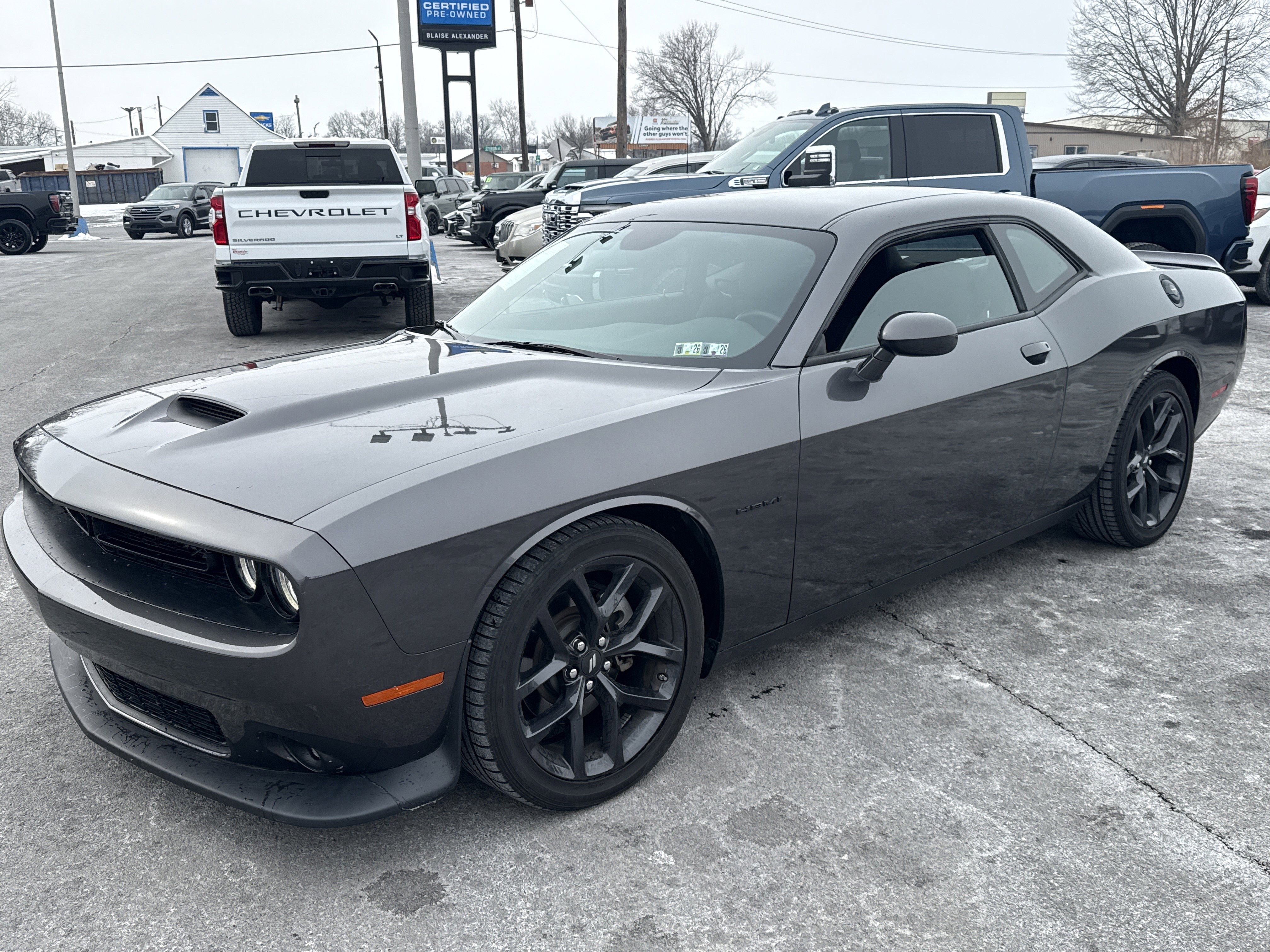 Used 2022 Dodge Challenger R/T w/ Blacktop Package image 6