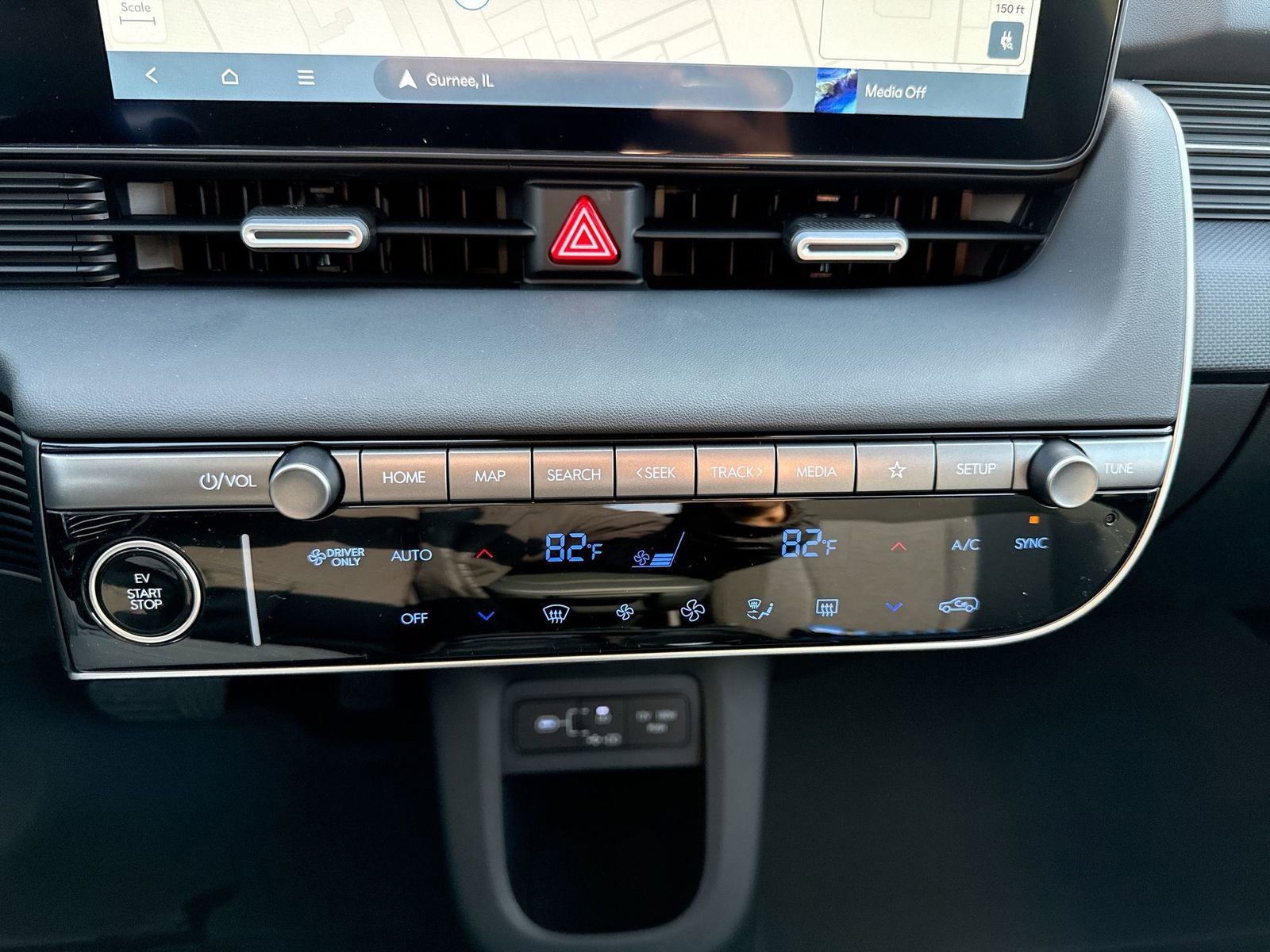 New 2026 Hyundai Ioniq 5 SE AWD/4WD image 21