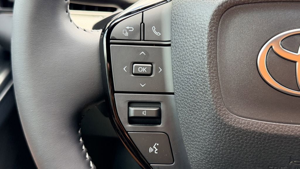 New 2026 Toyota C-HR AWD/4WD image 24
