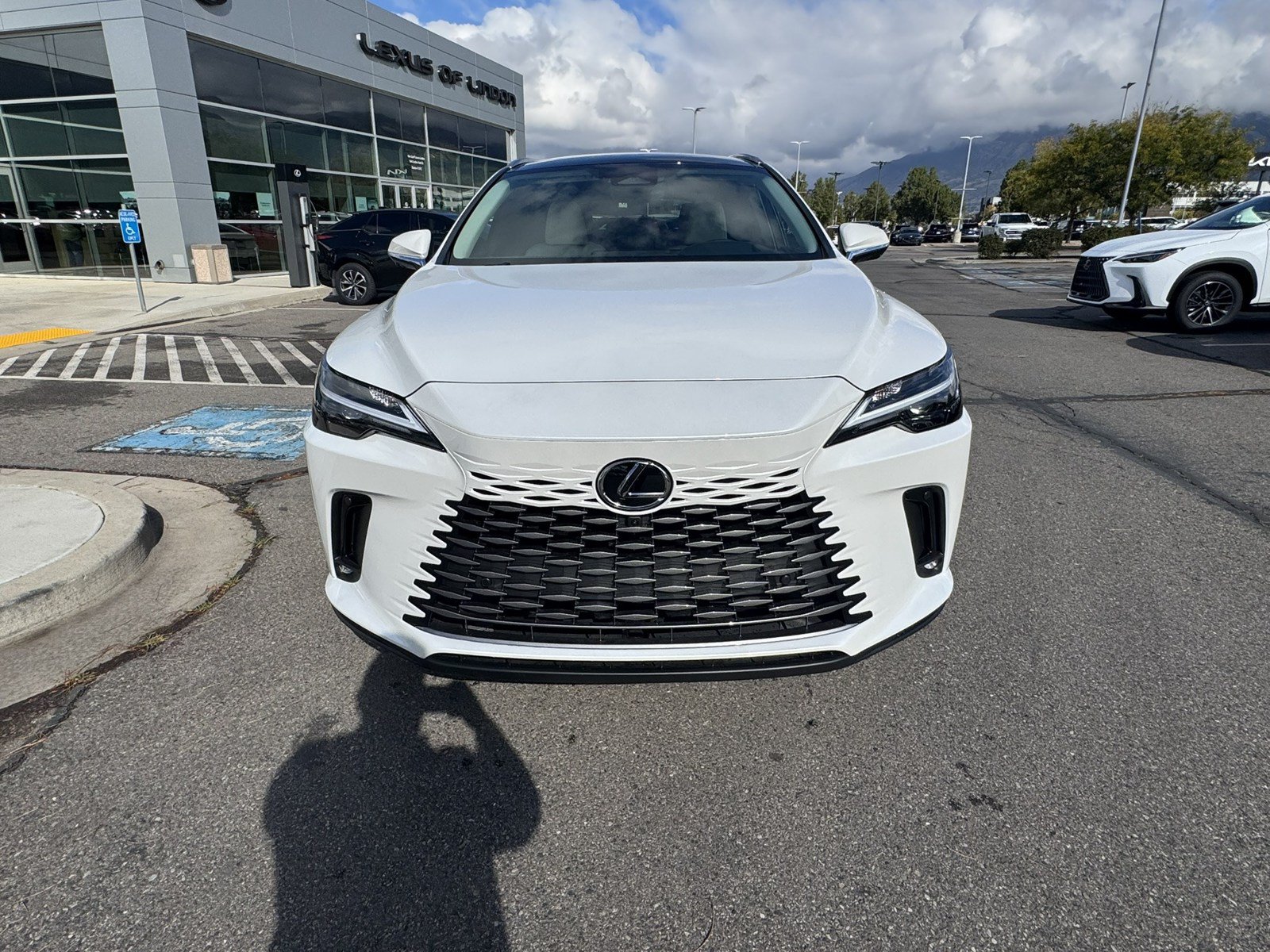 New 2026 Lexus RX 350 w/ Convenience Package AWD/4WD image 9