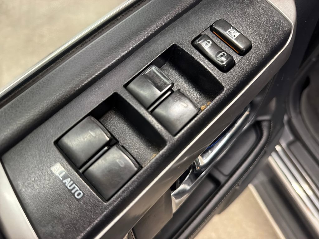 Used 2015 Toyota 4Runner Limited RWD image 16