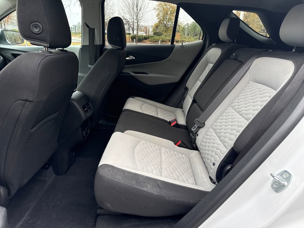 Used 2018 Chevrolet Equinox LT w/ Sun & Infotainment Package image 26