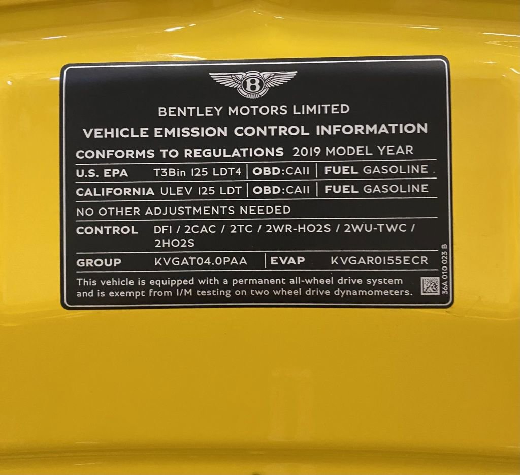 Used 2019 Bentley Bentayga image 61