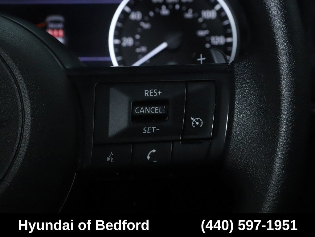 Used 2024 Nissan Rogue S AWD/4WD image 24
