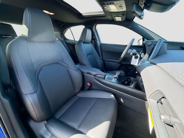 New 2025 Lexus UX 300h FWD image 14