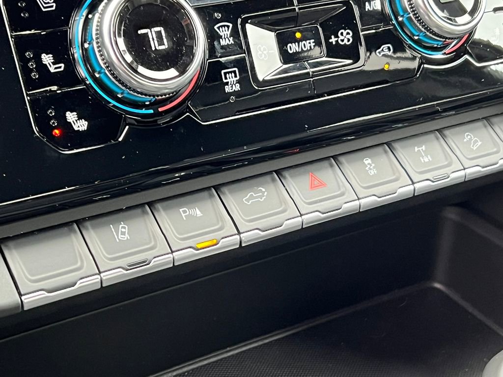 Certified 2026 GMC Sierra 2500 AT4X w/ LPO, Black Badging Package image 43