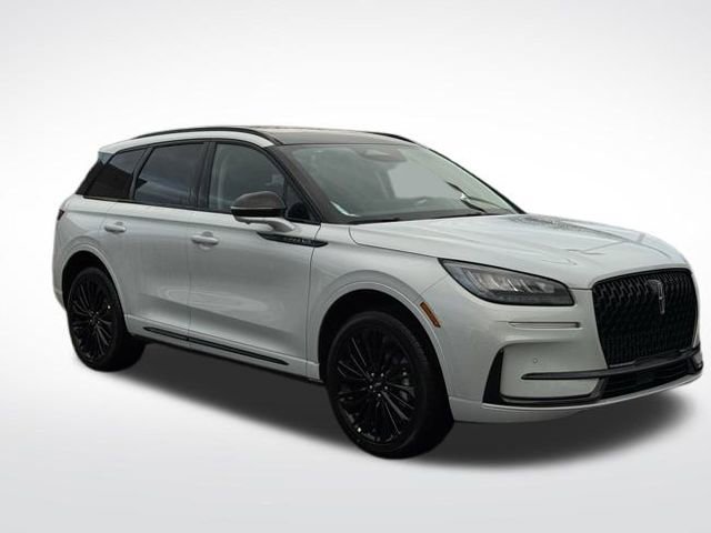 New 2026 Lincoln Nautilus Reserve w/ Jet Appearance Package image 3