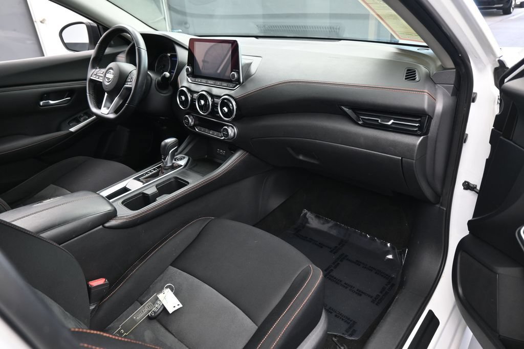 Used 2020 Nissan Sentra SR w/ Electronics Package FWD image 42
