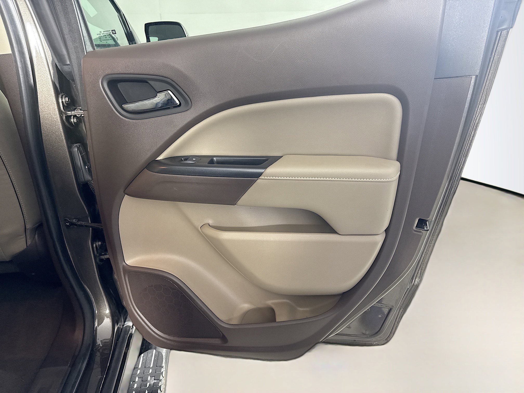 Used 2020 GMC Canyon SLE w/ SLE Convenience Package image 28