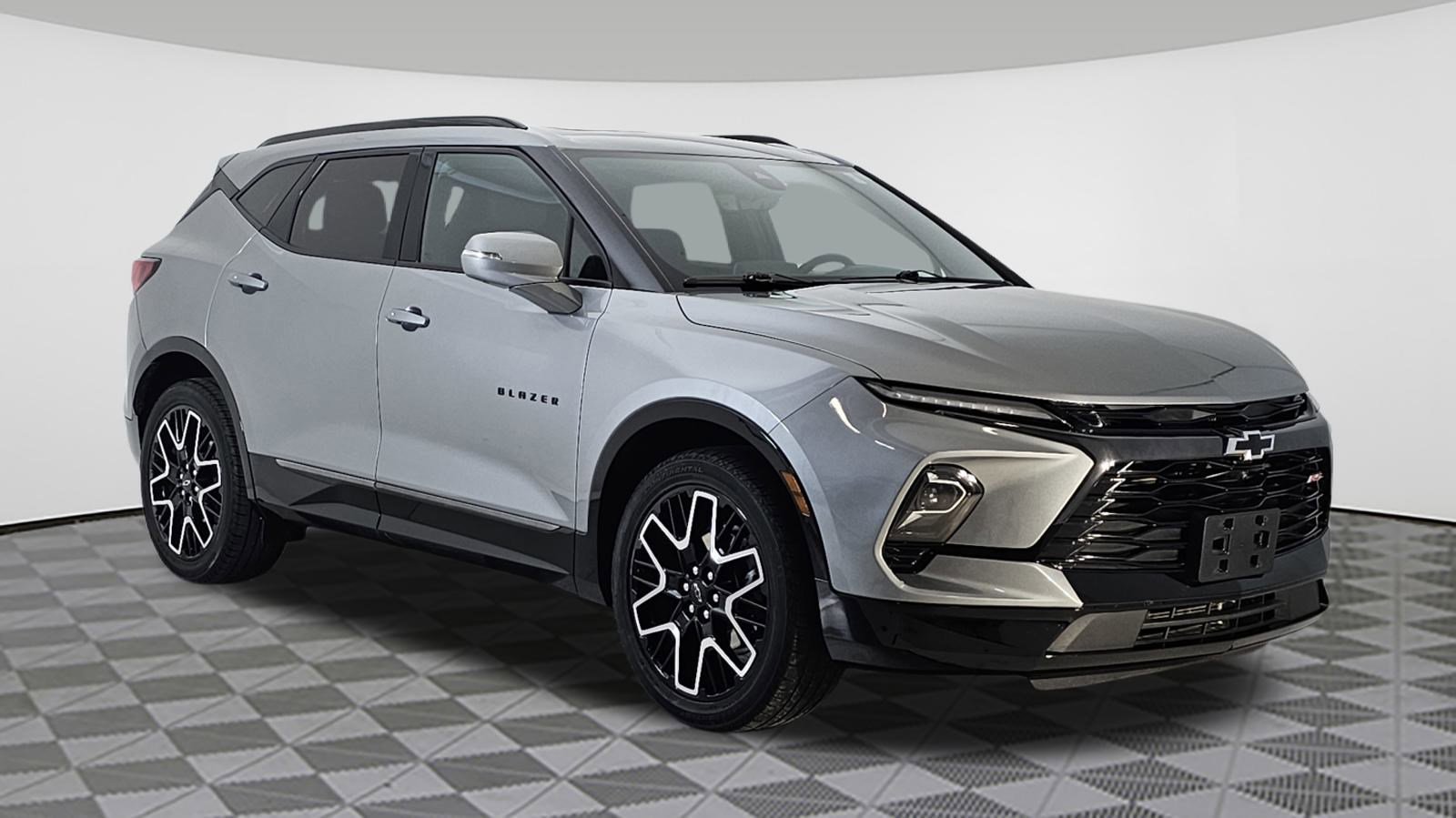 Used 2023 Chevrolet Blazer RS w/ Driver Confidence II Package