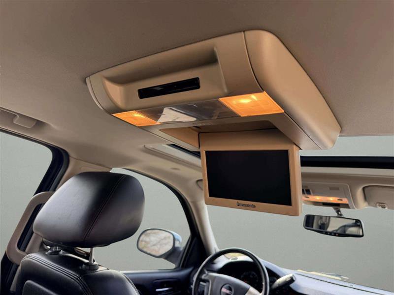 Used 2010 GMC Yukon SLT w/ Regional Value Package image 23