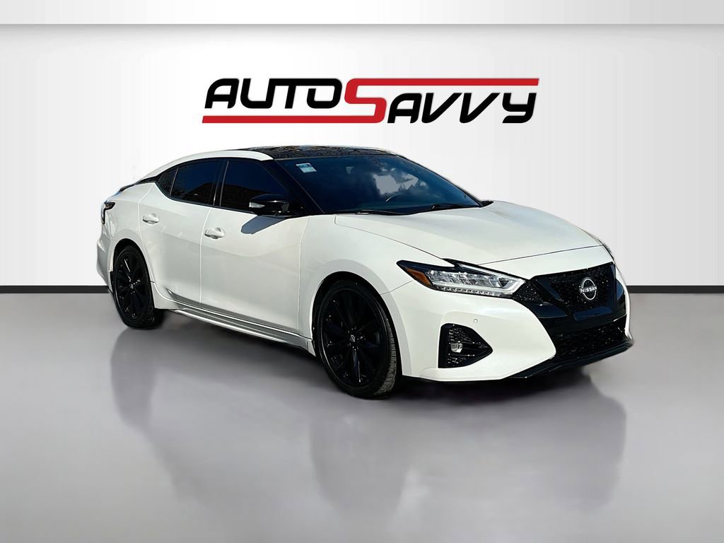 Used 2023 Nissan Maxima SR w/ Sport Mat Group image 1