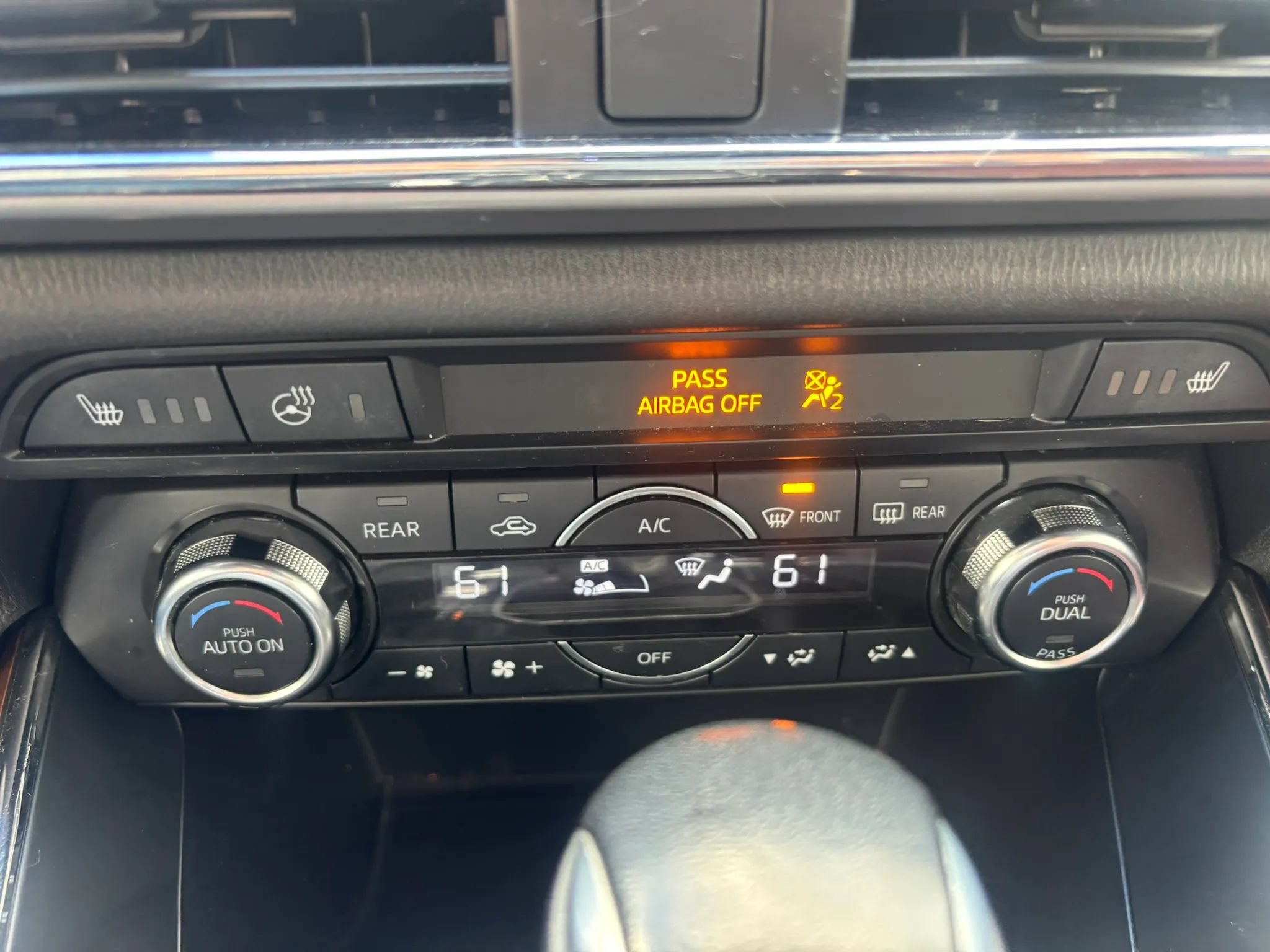 Used 2018 MAZDA CX-9 Signature AWD/4WD image 27