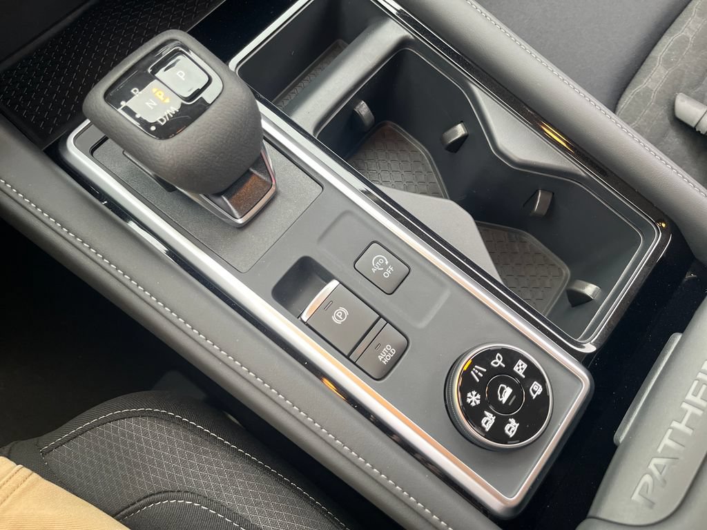 New 2026 Nissan Pathfinder SV AWD/4WD image 25