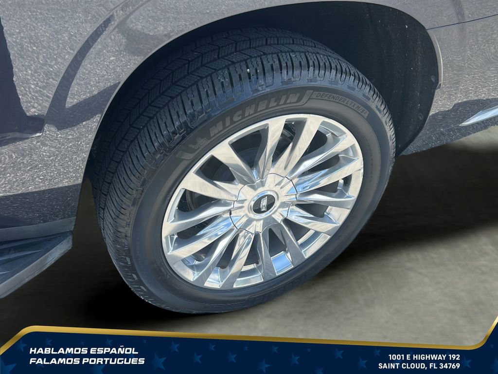 Used 2022 Cadillac Escalade ESV Premium Luxury AWD/4WD image 36
