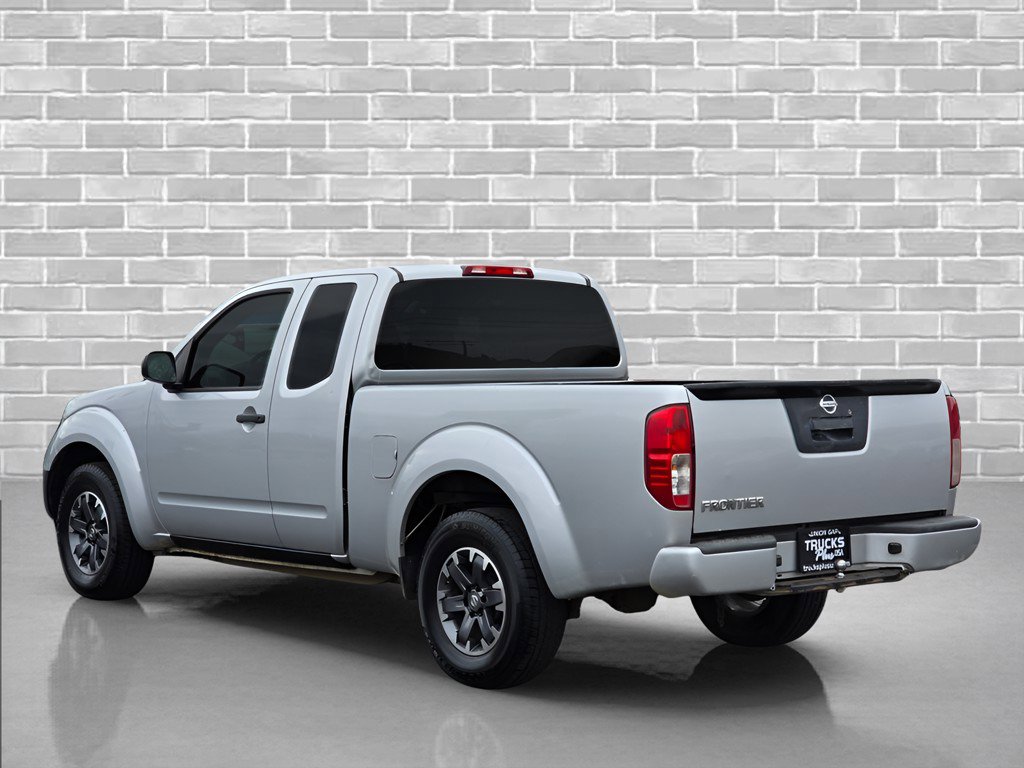 Used 2018 Nissan Frontier S RWD image 3