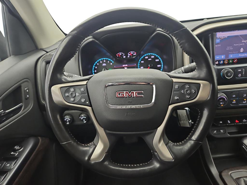 Used 2022 GMC Canyon Denali image 16
