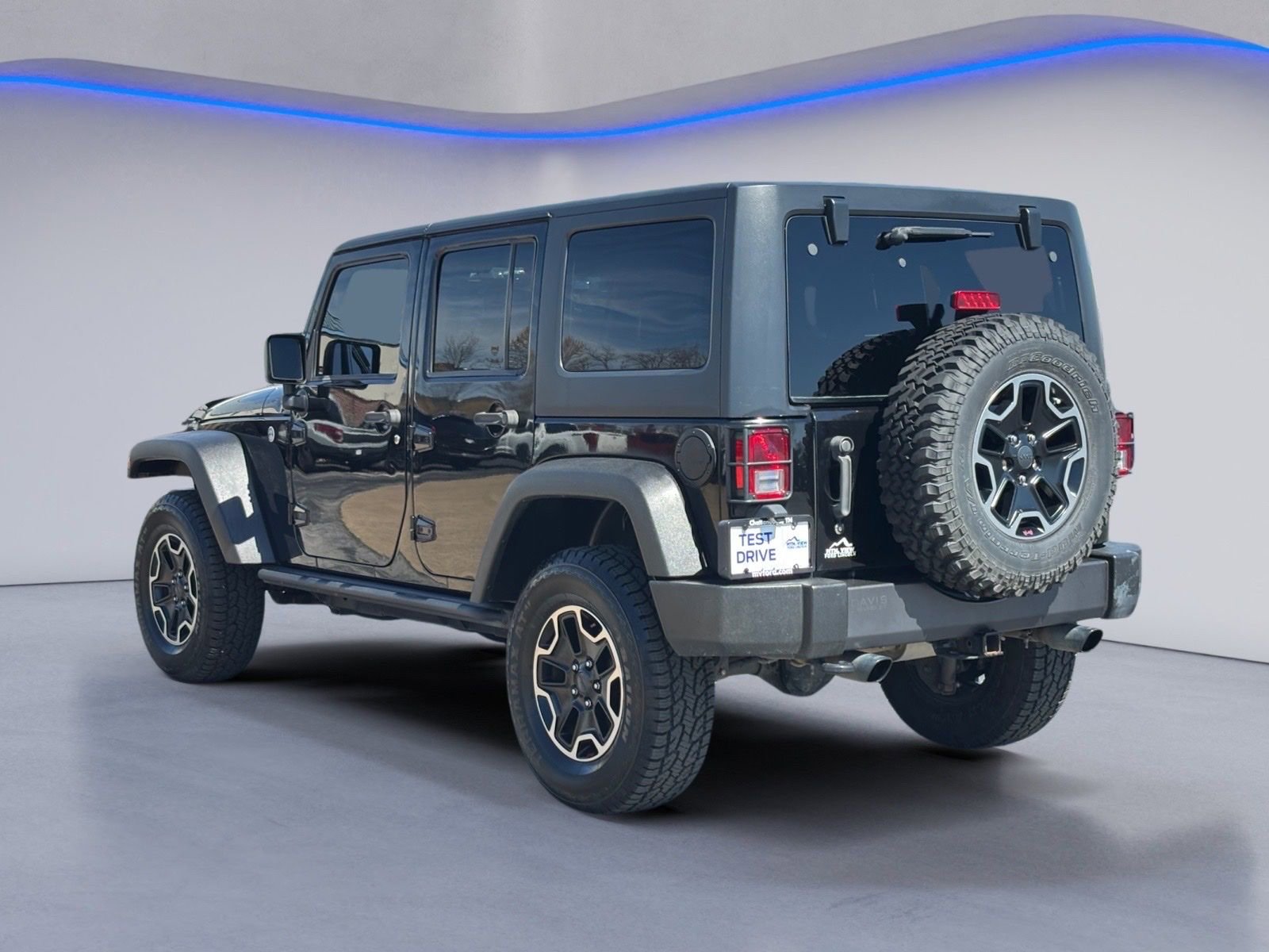 Used 2016 Jeep Wrangler Sport image 3