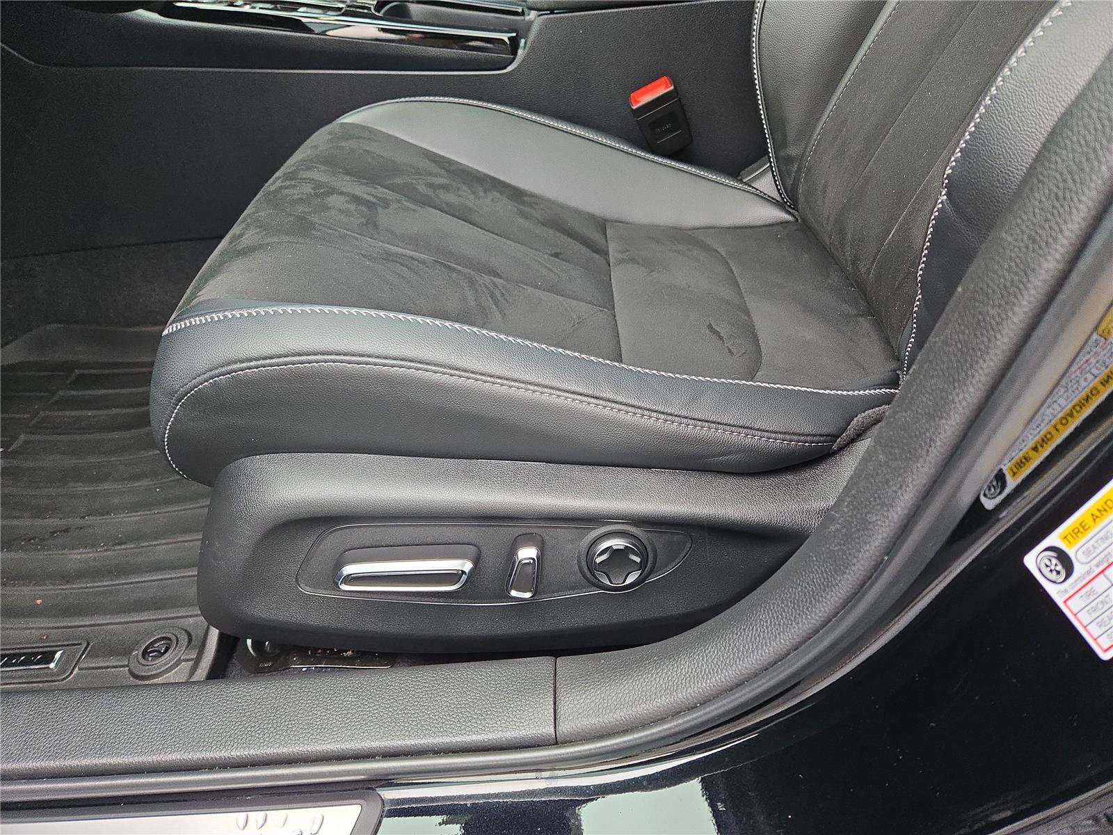 Certified 2025 Acura Integra A-Spec w/ Technology Package FWD image 22