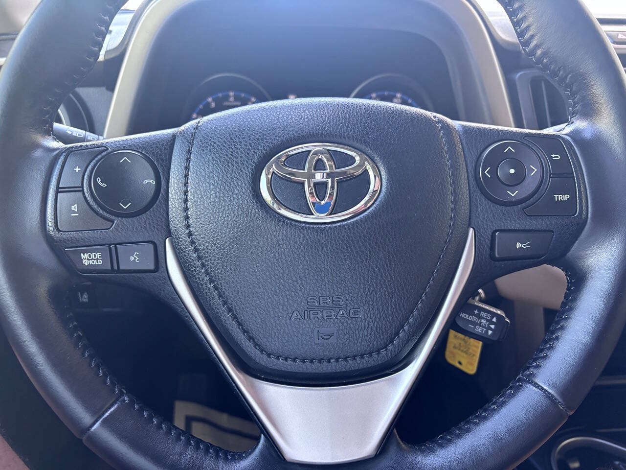 Used 2017 Toyota RAV4 XLE w/ Plus Special Value Package FWD image 17