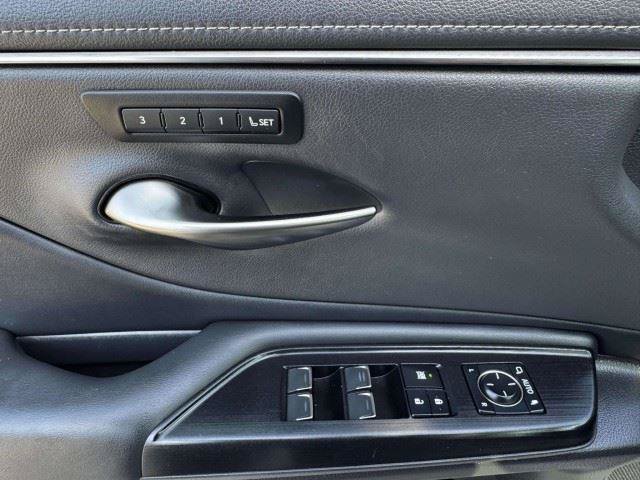 Used 2021 Lexus ES 250 w/ Premium Package AWD/4WD image 20