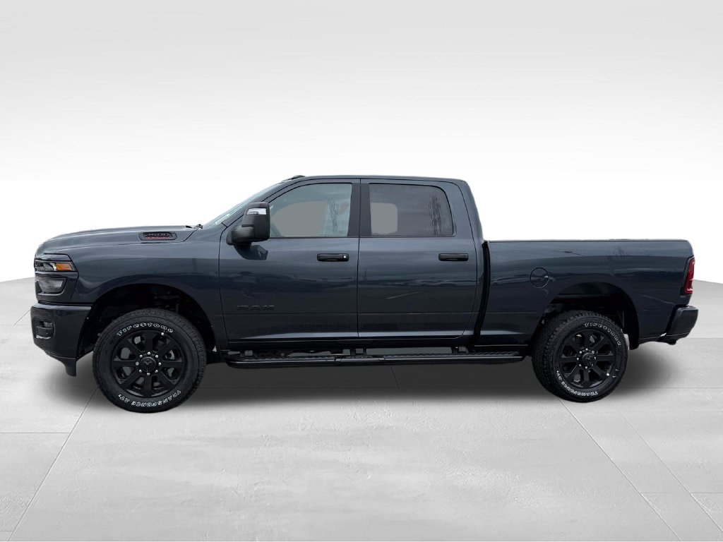 New 2026 RAM 2500 Big Horn AWD/4WD image 2