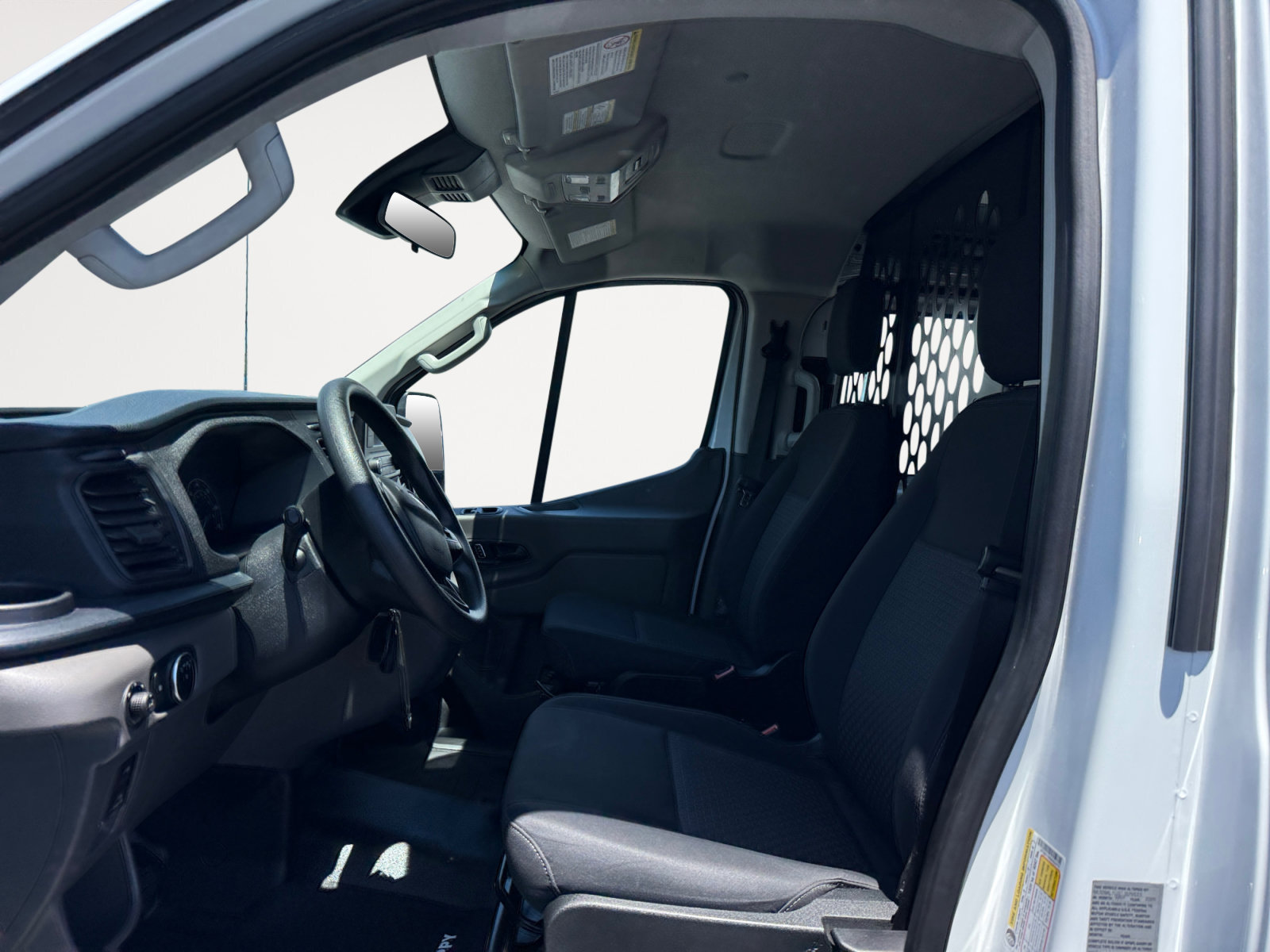 Used 2025 Ford Transit 250 Low Roof w/ Exterior Upgrade Package RWD image 10