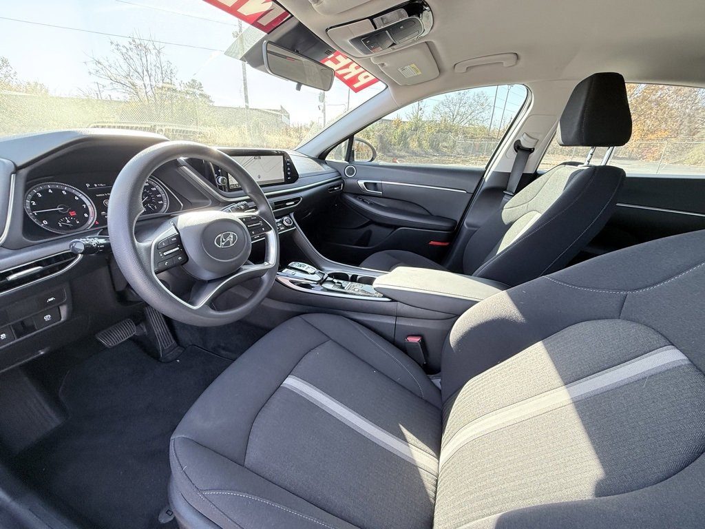 Certified 2023 Hyundai Sonata SEL w/ Preferred Accessory Package image 8