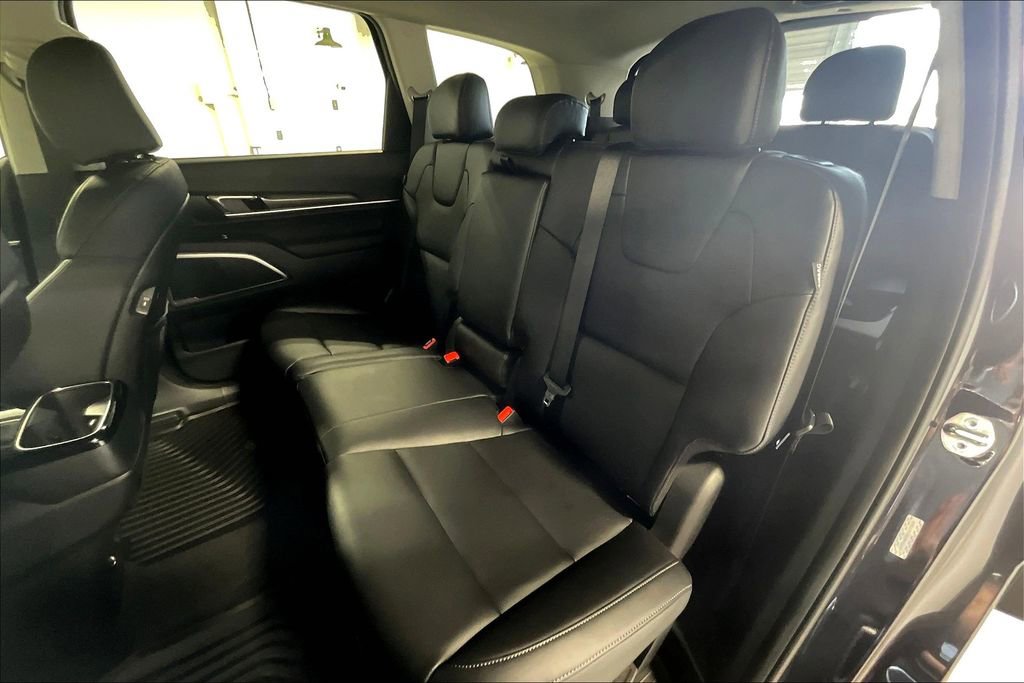 New 2025 Kia Telluride LX image 16